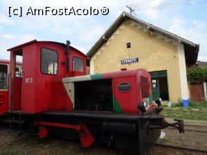 [P08] Locomotiva diesel în gară. » foto by tata123 🔱
 - 
<span class="allrVoted glyphicon glyphicon-heart hidden" id="av1249209"></span>
<a class="m-l-10 hidden" id="sv1249209" onclick="voting_Foto_DelVot(,1249209,21647)" role="button">șterge vot <span class="glyphicon glyphicon-remove"></span></a>
<a id="v91249209" class=" c-red"  onclick="voting_Foto_SetVot(1249209)" role="button"><span class="glyphicon glyphicon-heart-empty"></span> <b>LIKE</b> = Votează poza</a> <img class="hidden"  id="f1249209W9" src="/imagini/loader.gif" border="0" /><span class="AjErrMes hidden" id="e1249209ErM"></span>