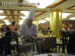 [P08] Un restaurant din Beijing cu traditionala rata de Pekin » foto by mishu
 - 
<span class="allrVoted glyphicon glyphicon-heart hidden" id="av725697"></span>
<a class="m-l-10 hidden" id="sv725697" onclick="voting_Foto_DelVot(,725697,21716)" role="button">șterge vot <span class="glyphicon glyphicon-remove"></span></a>
<a id="v9725697" class=" c-red"  onclick="voting_Foto_SetVot(725697)" role="button"><span class="glyphicon glyphicon-heart-empty"></span> <b>LIKE</b> = Votează poza</a> <img class="hidden"  id="f725697W9" src="/imagini/loader.gif" border="0" /><span class="AjErrMes hidden" id="e725697ErM"></span>