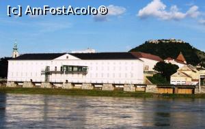 [P05] Hotelul modern din fosta fabrica de tigari, deschisa intr-o fosta mînastire » foto by Radu Tudoran
 - 
<span class="allrVoted glyphicon glyphicon-heart hidden" id="av844092"></span>
<a class="m-l-10 hidden" id="sv844092" onclick="voting_Foto_DelVot(,844092,21737)" role="button">șterge vot <span class="glyphicon glyphicon-remove"></span></a>
<a id="v9844092" class=" c-red"  onclick="voting_Foto_SetVot(844092)" role="button"><span class="glyphicon glyphicon-heart-empty"></span> <b>LIKE</b> = Votează poza</a> <img class="hidden"  id="f844092W9" src="/imagini/loader.gif" border="0" /><span class="AjErrMes hidden" id="e844092ErM"></span>