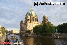 [P36] Berliner Dom, văzut de pe Friedrichsbrücke. » foto by Costi
 - 
<span class="allrVoted glyphicon glyphicon-heart hidden" id="av310912"></span>
<a class="m-l-10 hidden" id="sv310912" onclick="voting_Foto_DelVot(,310912,21770)" role="button">șterge vot <span class="glyphicon glyphicon-remove"></span></a>
<a id="v9310912" class=" c-red"  onclick="voting_Foto_SetVot(310912)" role="button"><span class="glyphicon glyphicon-heart-empty"></span> <b>LIKE</b> = Votează poza</a> <img class="hidden"  id="f310912W9" src="/imagini/loader.gif" border="0" /><span class="AjErrMes hidden" id="e310912ErM"></span>