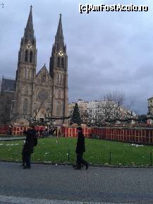 [P05] Namesti Miru - Piata de Craciun - gheretele din spate » foto by Pragheza_Gotica
 - 
<span class="allrVoted glyphicon glyphicon-heart hidden" id="av487251"></span>
<a class="m-l-10 hidden" id="sv487251" onclick="voting_Foto_DelVot(,487251,21775)" role="button">șterge vot <span class="glyphicon glyphicon-remove"></span></a>
<a id="v9487251" class=" c-red"  onclick="voting_Foto_SetVot(487251)" role="button"><span class="glyphicon glyphicon-heart-empty"></span> <b>LIKE</b> = Votează poza</a> <img class="hidden"  id="f487251W9" src="/imagini/loader.gif" border="0" /><span class="AjErrMes hidden" id="e487251ErM"></span>