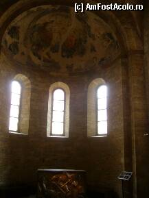 [P41] Basilica Sf. George interior » foto by magdalena
 - 
<span class="allrVoted glyphicon glyphicon-heart hidden" id="av207535"></span>
<a class="m-l-10 hidden" id="sv207535" onclick="voting_Foto_DelVot(,207535,21778)" role="button">șterge vot <span class="glyphicon glyphicon-remove"></span></a>
<a id="v9207535" class=" c-red"  onclick="voting_Foto_SetVot(207535)" role="button"><span class="glyphicon glyphicon-heart-empty"></span> <b>LIKE</b> = Votează poza</a> <img class="hidden"  id="f207535W9" src="/imagini/loader.gif" border="0" /><span class="AjErrMes hidden" id="e207535ErM"></span>