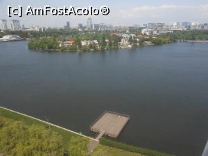 [P39] București - Parcul Tei. Din Roata mare. » foto by iulianic
 - 
<span class="allrVoted glyphicon glyphicon-heart hidden" id="av1366202"></span>
<a class="m-l-10 hidden" id="sv1366202" onclick="voting_Foto_DelVot(,1366202,21819)" role="button">șterge vot <span class="glyphicon glyphicon-remove"></span></a>
<a id="v91366202" class=" c-red"  onclick="voting_Foto_SetVot(1366202)" role="button"><span class="glyphicon glyphicon-heart-empty"></span> <b>LIKE</b> = Votează poza</a> <img class="hidden"  id="f1366202W9" src="/imagini/loader.gif" border="0" /><span class="AjErrMes hidden" id="e1366202ErM"></span>