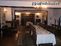 [P13] salonul de servit masa......noi aici am facut degustarea » foto by celeste
 - 
<span class="allrVoted glyphicon glyphicon-heart hidden" id="av157194"></span>
<a class="m-l-10 hidden" id="sv157194" onclick="voting_Foto_DelVot(,157194,21822)" role="button">șterge vot <span class="glyphicon glyphicon-remove"></span></a>
<a id="v9157194" class=" c-red"  onclick="voting_Foto_SetVot(157194)" role="button"><span class="glyphicon glyphicon-heart-empty"></span> <b>LIKE</b> = Votează poza</a> <img class="hidden"  id="f157194W9" src="/imagini/loader.gif" border="0" /><span class="AjErrMes hidden" id="e157194ErM"></span>