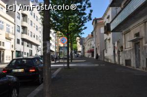 [P12] marele avantaj al pensiunii este apropierea si de statiile de metrou Trindade Metro Station (500m), dar si de Faria Guimaraes care se vede in fata la cca 30-35 m » foto by alunelu69
 - 
<span class="allrVoted glyphicon glyphicon-heart hidden" id="av856733"></span>
<a class="m-l-10 hidden" id="sv856733" onclick="voting_Foto_DelVot(,856733,21926)" role="button">șterge vot <span class="glyphicon glyphicon-remove"></span></a>
<a id="v9856733" class=" c-red"  onclick="voting_Foto_SetVot(856733)" role="button"><span class="glyphicon glyphicon-heart-empty"></span> <b>LIKE</b> = Votează poza</a> <img class="hidden"  id="f856733W9" src="/imagini/loader.gif" border="0" /><span class="AjErrMes hidden" id="e856733ErM"></span>