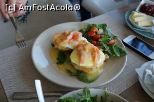 [P08] La micul-dejun: oua Royal servite cu salata de rucola si rosii cherry. » foto by ado_lex
 - 
<span class="allrVoted glyphicon glyphicon-heart hidden" id="av856942"></span>
<a class="m-l-10 hidden" id="sv856942" onclick="voting_Foto_DelVot(,856942,21930)" role="button">șterge vot <span class="glyphicon glyphicon-remove"></span></a>
<a id="v9856942" class=" c-red"  onclick="voting_Foto_SetVot(856942)" role="button"><span class="glyphicon glyphicon-heart-empty"></span> <b>LIKE</b> = Votează poza</a> <img class="hidden"  id="f856942W9" src="/imagini/loader.gif" border="0" /><span class="AjErrMes hidden" id="e856942ErM"></span>