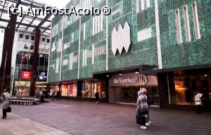 [P15] Zona comerciala din centru, la o ora matinala » foto by Radu Tudoran
 - 
<span class="allrVoted glyphicon glyphicon-heart hidden" id="av871209"></span>
<a class="m-l-10 hidden" id="sv871209" onclick="voting_Foto_DelVot(,871209,21974)" role="button">șterge vot <span class="glyphicon glyphicon-remove"></span></a>
<a id="v9871209" class=" c-red"  onclick="voting_Foto_SetVot(871209)" role="button"><span class="glyphicon glyphicon-heart-empty"></span> <b>LIKE</b> = Votează poza</a> <img class="hidden"  id="f871209W9" src="/imagini/loader.gif" border="0" /><span class="AjErrMes hidden" id="e871209ErM"></span>