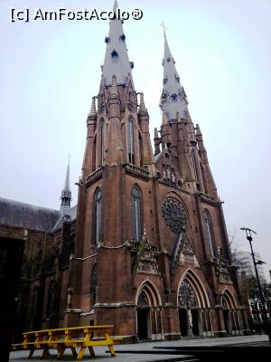 [P03] St. Catharinakerk, biserica Sf. Caterina din Alexandria » foto by Radu Tudoran
 - 
<span class="allrVoted glyphicon glyphicon-heart hidden" id="av871197"></span>
<a class="m-l-10 hidden" id="sv871197" onclick="voting_Foto_DelVot(,871197,21974)" role="button">șterge vot <span class="glyphicon glyphicon-remove"></span></a>
<a id="v9871197" class=" c-red"  onclick="voting_Foto_SetVot(871197)" role="button"><span class="glyphicon glyphicon-heart-empty"></span> <b>LIKE</b> = Votează poza</a> <img class="hidden"  id="f871197W9" src="/imagini/loader.gif" border="0" /><span class="AjErrMes hidden" id="e871197ErM"></span>
