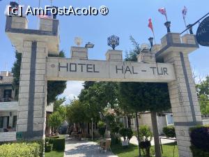 P01 [JUN-2023] Hal Tur Hotel Pamukkale - intrarea în curtea hotelului