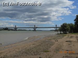 [P32] Calafat - Podul Calafat-Vidin.  » foto by iulianic
 - 
<span class="allrVoted glyphicon glyphicon-heart hidden" id="av978910"></span>
<a class="m-l-10 hidden" id="sv978910" onclick="voting_Foto_DelVot(,978910,22108)" role="button">șterge vot <span class="glyphicon glyphicon-remove"></span></a>
<a id="v9978910" class=" c-red"  onclick="voting_Foto_SetVot(978910)" role="button"><span class="glyphicon glyphicon-heart-empty"></span> <b>LIKE</b> = Votează poza</a> <img class="hidden"  id="f978910W9" src="/imagini/loader.gif" border="0" /><span class="AjErrMes hidden" id="e978910ErM"></span>