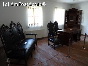 [P10] Mobilier de epocă. » foto by tata123 🔱
 - 
<span class="allrVoted glyphicon glyphicon-heart hidden" id="av1305174"></span>
<a class="m-l-10 hidden" id="sv1305174" onclick="voting_Foto_DelVot(,1305174,22157)" role="button">șterge vot <span class="glyphicon glyphicon-remove"></span></a>
<a id="v91305174" class=" c-red"  onclick="voting_Foto_SetVot(1305174)" role="button"><span class="glyphicon glyphicon-heart-empty"></span> <b>LIKE</b> = Votează poza</a> <img class="hidden"  id="f1305174W9" src="/imagini/loader.gif" border="0" /><span class="AjErrMes hidden" id="e1305174ErM"></span>
