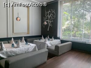 [P13] Restaurant Lazees Affaire,sala de mese » foto by AZE
 - 
<span class="allrVoted glyphicon glyphicon-heart hidden" id="av1431848"></span>
<a class="m-l-10 hidden" id="sv1431848" onclick="voting_Foto_DelVot(,1431848,22208)" role="button">șterge vot <span class="glyphicon glyphicon-remove"></span></a>
<a id="v91431848" class=" c-red"  onclick="voting_Foto_SetVot(1431848)" role="button"><span class="glyphicon glyphicon-heart-empty"></span> <b>LIKE</b> = Votează poza</a> <img class="hidden"  id="f1431848W9" src="/imagini/loader.gif" border="0" /><span class="AjErrMes hidden" id="e1431848ErM"></span>
