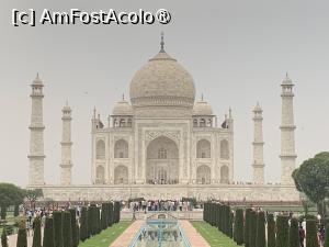 [P05] Taj Mahal » foto by AZE
 - 
<span class="allrVoted glyphicon glyphicon-heart hidden" id="av1434133"></span>
<a class="m-l-10 hidden" id="sv1434133" onclick="voting_Foto_DelVot(,1434133,22287)" role="button">șterge vot <span class="glyphicon glyphicon-remove"></span></a>
<a id="v91434133" class=" c-red"  onclick="voting_Foto_SetVot(1434133)" role="button"><span class="glyphicon glyphicon-heart-empty"></span> <b>LIKE</b> = Votează poza</a> <img class="hidden"  id="f1434133W9" src="/imagini/loader.gif" border="0" /><span class="AjErrMes hidden" id="e1434133ErM"></span>