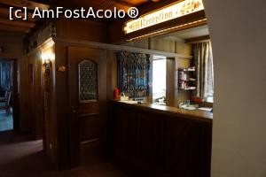 [P08] Recepţia.  » foto by Utube
 - 
<span class="allrVoted glyphicon glyphicon-heart hidden" id="av881325"></span>
<a class="m-l-10 hidden" id="sv881325" onclick="voting_Foto_DelVot(,881325,22346)" role="button">șterge vot <span class="glyphicon glyphicon-remove"></span></a>
<a id="v9881325" class=" c-red"  onclick="voting_Foto_SetVot(881325)" role="button"><span class="glyphicon glyphicon-heart-empty"></span> <b>LIKE</b> = Votează poza</a> <img class="hidden"  id="f881325W9" src="/imagini/loader.gif" border="0" /><span class="AjErrMes hidden" id="e881325ErM"></span>