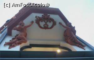[P06] Detaliu arhitectonic baroc.  » foto by glcitizen
 - 
<span class="allrVoted glyphicon glyphicon-heart hidden" id="av965534"></span>
<a class="m-l-10 hidden" id="sv965534" onclick="voting_Foto_DelVot(,965534,22348)" role="button">șterge vot <span class="glyphicon glyphicon-remove"></span></a>
<a id="v9965534" class=" c-red"  onclick="voting_Foto_SetVot(965534)" role="button"><span class="glyphicon glyphicon-heart-empty"></span> <b>LIKE</b> = Votează poza</a> <img class="hidden"  id="f965534W9" src="/imagini/loader.gif" border="0" /><span class="AjErrMes hidden" id="e965534ErM"></span>