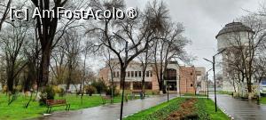 [P01] Clădirea Direcției pentru Cultură, Tineret și Sport Oltenița și Turnul de Apă. » foto by tata123 🔱
 - 
<span class="allrVoted glyphicon glyphicon-heart hidden" id="av1525597"></span>
<a class="m-l-10 hidden" id="sv1525597" onclick="voting_Foto_DelVot(,1525597,22428)" role="button">șterge vot <span class="glyphicon glyphicon-remove"></span></a>
<a id="v91525597" class=" c-red"  onclick="voting_Foto_SetVot(1525597)" role="button"><span class="glyphicon glyphicon-heart-empty"></span> <b>LIKE</b> = Votează poza</a> <img class="hidden"  id="f1525597W9" src="/imagini/loader.gif" border="0" /><span class="AjErrMes hidden" id="e1525597ErM"></span>