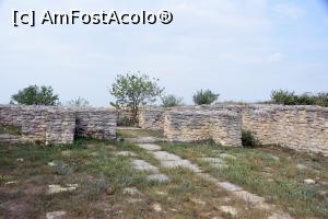 [P24] Cetatea Argamum » foto by pepsi70ro
 - 
<span class="allrVoted glyphicon glyphicon-heart hidden" id="av1227687"></span>
<a class="m-l-10 hidden" id="sv1227687" onclick="voting_Foto_DelVot(,1227687,22431)" role="button">șterge vot <span class="glyphicon glyphicon-remove"></span></a>
<a id="v91227687" class=" c-red"  onclick="voting_Foto_SetVot(1227687)" role="button"><span class="glyphicon glyphicon-heart-empty"></span> <b>LIKE</b> = Votează poza</a> <img class="hidden"  id="f1227687W9" src="/imagini/loader.gif" border="0" /><span class="AjErrMes hidden" id="e1227687ErM"></span>