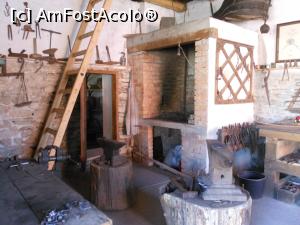 [P15] Șona - La Fierăria lui Lazăr. » foto by iulianic
 - 
<span class="allrVoted glyphicon glyphicon-heart hidden" id="av1332344"></span>
<a class="m-l-10 hidden" id="sv1332344" onclick="voting_Foto_DelVot(,1332344,22448)" role="button">șterge vot <span class="glyphicon glyphicon-remove"></span></a>
<a id="v91332344" class=" c-red"  onclick="voting_Foto_SetVot(1332344)" role="button"><span class="glyphicon glyphicon-heart-empty"></span> <b>LIKE</b> = Votează poza</a> <img class="hidden"  id="f1332344W9" src="/imagini/loader.gif" border="0" /><span class="AjErrMes hidden" id="e1332344ErM"></span>