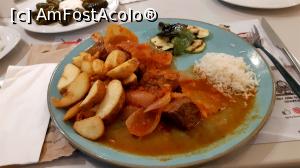 [P09] Agrilia Restaurant - stifado » foto by Carmen Ion
 - 
<span class="allrVoted glyphicon glyphicon-heart hidden" id="av1209671"></span>
<a class="m-l-10 hidden" id="sv1209671" onclick="voting_Foto_DelVot(,1209671,22481)" role="button">șterge vot <span class="glyphicon glyphicon-remove"></span></a>
<a id="v91209671" class=" c-red"  onclick="voting_Foto_SetVot(1209671)" role="button"><span class="glyphicon glyphicon-heart-empty"></span> <b>LIKE</b> = Votează poza</a> <img class="hidden"  id="f1209671W9" src="/imagini/loader.gif" border="0" /><span class="AjErrMes hidden" id="e1209671ErM"></span>