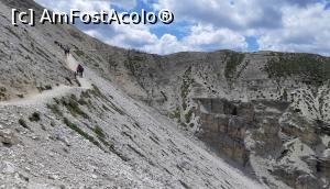 [P16] Ultima parte a traseului spre Rifugio Auronzo » foto by BOGDAN DSN
 - 
<span class="allrVoted glyphicon glyphicon-heart hidden" id="av1126142"></span>
<a class="m-l-10 hidden" id="sv1126142" onclick="voting_Foto_DelVot(,1126142,22492)" role="button">șterge vot <span class="glyphicon glyphicon-remove"></span></a>
<a id="v91126142" class=" c-red"  onclick="voting_Foto_SetVot(1126142)" role="button"><span class="glyphicon glyphicon-heart-empty"></span> <b>LIKE</b> = Votează poza</a> <img class="hidden"  id="f1126142W9" src="/imagini/loader.gif" border="0" /><span class="AjErrMes hidden" id="e1126142ErM"></span>