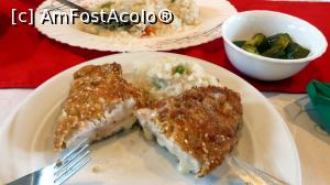 [P23] Un fel de cordon-bleu cu specific local.  » foto by Lucien
 - 
<span class="allrVoted glyphicon glyphicon-heart hidden" id="av890422"></span>
<a class="m-l-10 hidden" id="sv890422" onclick="voting_Foto_DelVot(,890422,22515)" role="button">șterge vot <span class="glyphicon glyphicon-remove"></span></a>
<a id="v9890422" class=" c-red"  onclick="voting_Foto_SetVot(890422)" role="button"><span class="glyphicon glyphicon-heart-empty"></span> <b>LIKE</b> = Votează poza</a> <img class="hidden"  id="f890422W9" src="/imagini/loader.gif" border="0" /><span class="AjErrMes hidden" id="e890422ErM"></span>