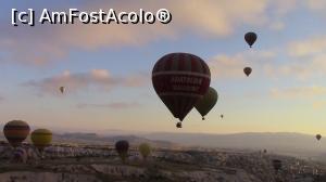 [P45] Deasupra Cappadociei alaturi de alte baloane. » foto by ovidiuyepi
 - 
<span class="allrVoted glyphicon glyphicon-heart hidden" id="av1162047"></span>
<a class="m-l-10 hidden" id="sv1162047" onclick="voting_Foto_DelVot(,1162047,22561)" role="button">șterge vot <span class="glyphicon glyphicon-remove"></span></a>
<a id="v91162047" class=" c-red"  onclick="voting_Foto_SetVot(1162047)" role="button"><span class="glyphicon glyphicon-heart-empty"></span> <b>LIKE</b> = Votează poza</a> <img class="hidden"  id="f1162047W9" src="/imagini/loader.gif" border="0" /><span class="AjErrMes hidden" id="e1162047ErM"></span>