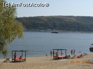 [P18] Briza Dunării - Plaja și malul drept al fluviului.  » foto by iulianic
 - 
<span class="allrVoted glyphicon glyphicon-heart hidden" id="av898716"></span>
<a class="m-l-10 hidden" id="sv898716" onclick="voting_Foto_DelVot(,898716,22680)" role="button">șterge vot <span class="glyphicon glyphicon-remove"></span></a>
<a id="v9898716" class=" c-red"  onclick="voting_Foto_SetVot(898716)" role="button"><span class="glyphicon glyphicon-heart-empty"></span> <b>LIKE</b> = Votează poza</a> <img class="hidden"  id="f898716W9" src="/imagini/loader.gif" border="0" /><span class="AjErrMes hidden" id="e898716ErM"></span>