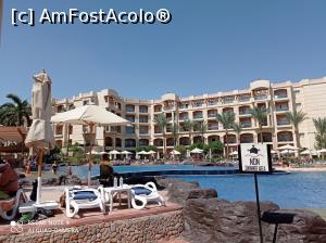 [P06] Prin resort: piscina și clădirea în care am stat. » foto by Rodel
 - 
<span class="allrVoted glyphicon glyphicon-heart hidden" id="av1280715"></span>
<a class="m-l-10 hidden" id="sv1280715" onclick="voting_Foto_DelVot(,1280715,22687)" role="button">șterge vot <span class="glyphicon glyphicon-remove"></span></a>
<a id="v91280715" class=" c-red"  onclick="voting_Foto_SetVot(1280715)" role="button"><span class="glyphicon glyphicon-heart-empty"></span> <b>LIKE</b> = Votează poza</a> <img class="hidden"  id="f1280715W9" src="/imagini/loader.gif" border="0" /><span class="AjErrMes hidden" id="e1280715ErM"></span>