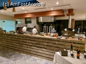 [P07] Bucătăria din incinta restaurantului » foto by marsus
 - 
<span class="allrVoted glyphicon glyphicon-heart hidden" id="av1261520"></span>
<a class="m-l-10 hidden" id="sv1261520" onclick="voting_Foto_DelVot(,1261520,22687)" role="button">șterge vot <span class="glyphicon glyphicon-remove"></span></a>
<a id="v91261520" class=" c-red"  onclick="voting_Foto_SetVot(1261520)" role="button"><span class="glyphicon glyphicon-heart-empty"></span> <b>LIKE</b> = Votează poza</a> <img class="hidden"  id="f1261520W9" src="/imagini/loader.gif" border="0" /><span class="AjErrMes hidden" id="e1261520ErM"></span>
