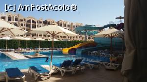 [P03] Piscina cu topogane din spatele restaurantului Waves » foto by marcopolo74
 - 
<span class="allrVoted glyphicon glyphicon-heart hidden" id="av911772"></span>
<a class="m-l-10 hidden" id="sv911772" onclick="voting_Foto_DelVot(,911772,22687)" role="button">șterge vot <span class="glyphicon glyphicon-remove"></span></a>
<a id="v9911772" class=" c-red"  onclick="voting_Foto_SetVot(911772)" role="button"><span class="glyphicon glyphicon-heart-empty"></span> <b>LIKE</b> = Votează poza</a> <img class="hidden"  id="f911772W9" src="/imagini/loader.gif" border="0" /><span class="AjErrMes hidden" id="e911772ErM"></span>