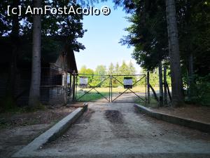 [P04] Intrarea în Parcul de Animale Sălbatice » foto by crismis
 - 
<span class="allrVoted glyphicon glyphicon-heart hidden" id="av1198619"></span>
<a class="m-l-10 hidden" id="sv1198619" onclick="voting_Foto_DelVot(,1198619,22695)" role="button">șterge vot <span class="glyphicon glyphicon-remove"></span></a>
<a id="v91198619" class=" c-red"  onclick="voting_Foto_SetVot(1198619)" role="button"><span class="glyphicon glyphicon-heart-empty"></span> <b>LIKE</b> = Votează poza</a> <img class="hidden"  id="f1198619W9" src="/imagini/loader.gif" border="0" /><span class="AjErrMes hidden" id="e1198619ErM"></span>