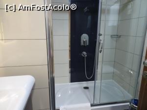 [P14] Fesa Business Hotel Gebze - baia » foto by nicole33
 - 
<span class="allrVoted glyphicon glyphicon-heart hidden" id="av907384"></span>
<a class="m-l-10 hidden" id="sv907384" onclick="voting_Foto_DelVot(,907384,22813)" role="button">șterge vot <span class="glyphicon glyphicon-remove"></span></a>
<a id="v9907384" class=" c-red"  onclick="voting_Foto_SetVot(907384)" role="button"><span class="glyphicon glyphicon-heart-empty"></span> <b>LIKE</b> = Votează poza</a> <img class="hidden"  id="f907384W9" src="/imagini/loader.gif" border="0" /><span class="AjErrMes hidden" id="e907384ErM"></span>
