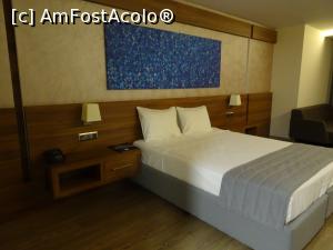 [P07] Fesa Business Hotel Gebze - prin cameră » foto by nicole33
 - 
<span class="allrVoted glyphicon glyphicon-heart hidden" id="av907377"></span>
<a class="m-l-10 hidden" id="sv907377" onclick="voting_Foto_DelVot(,907377,22813)" role="button">șterge vot <span class="glyphicon glyphicon-remove"></span></a>
<a id="v9907377" class=" c-red"  onclick="voting_Foto_SetVot(907377)" role="button"><span class="glyphicon glyphicon-heart-empty"></span> <b>LIKE</b> = Votează poza</a> <img class="hidden"  id="f907377W9" src="/imagini/loader.gif" border="0" /><span class="AjErrMes hidden" id="e907377ErM"></span>