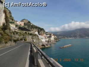 [P09] Mergând spre Amalfi, mai tragem o privire înapoi la Atrani » foto by irinad
 - 
<span class="allrVoted glyphicon glyphicon-heart hidden" id="av1165004"></span>
<a class="m-l-10 hidden" id="sv1165004" onclick="voting_Foto_DelVot(,1165004,22822)" role="button">șterge vot <span class="glyphicon glyphicon-remove"></span></a>
<a id="v91165004" class=" c-red"  onclick="voting_Foto_SetVot(1165004)" role="button"><span class="glyphicon glyphicon-heart-empty"></span> <b>LIKE</b> = Votează poza</a> <img class="hidden"  id="f1165004W9" src="/imagini/loader.gif" border="0" /><span class="AjErrMes hidden" id="e1165004ErM"></span>