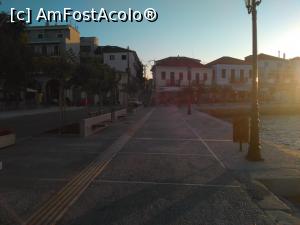 [P08] Faleza din fata parcului » foto by xpac
 - 
<span class="allrVoted glyphicon glyphicon-heart hidden" id="av911455"></span>
<a class="m-l-10 hidden" id="sv911455" onclick="voting_Foto_DelVot(,911455,22857)" role="button">șterge vot <span class="glyphicon glyphicon-remove"></span></a>
<a id="v9911455" class=" c-red"  onclick="voting_Foto_SetVot(911455)" role="button"><span class="glyphicon glyphicon-heart-empty"></span> <b>LIKE</b> = Votează poza</a> <img class="hidden"  id="f911455W9" src="/imagini/loader.gif" border="0" /><span class="AjErrMes hidden" id="e911455ErM"></span>