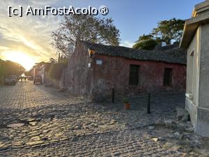 [P23] Pe ulițele din Colonia Sacramento (Uruguay)  » foto by AZE
 - 
<span class="allrVoted glyphicon glyphicon-heart hidden" id="av1522362"></span>
<a class="m-l-10 hidden" id="sv1522362" onclick="voting_Foto_DelVot(,1522362,22921)" role="button">șterge vot <span class="glyphicon glyphicon-remove"></span></a>
<a id="v91522362" class=" c-red"  onclick="voting_Foto_SetVot(1522362)" role="button"><span class="glyphicon glyphicon-heart-empty"></span> <b>LIKE</b> = Votează poza</a> <img class="hidden"  id="f1522362W9" src="/imagini/loader.gif" border="0" /><span class="AjErrMes hidden" id="e1522362ErM"></span>