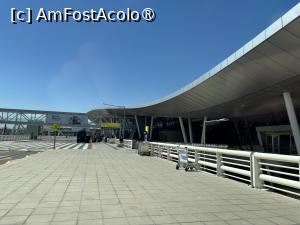 [P33] Aeroport Santiago de Chile » foto by AZE
 - 
<span class="allrVoted glyphicon glyphicon-heart hidden" id="av1522931"></span>
<a class="m-l-10 hidden" id="sv1522931" onclick="voting_Foto_DelVot(,1522931,22921)" role="button">șterge vot <span class="glyphicon glyphicon-remove"></span></a>
<a id="v91522931" class=" c-red"  onclick="voting_Foto_SetVot(1522931)" role="button"><span class="glyphicon glyphicon-heart-empty"></span> <b>LIKE</b> = Votează poza</a> <img class="hidden"  id="f1522931W9" src="/imagini/loader.gif" border="0" /><span class="AjErrMes hidden" id="e1522931ErM"></span>