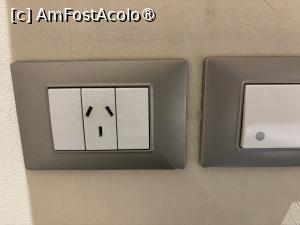 [P45] Electricitate în Argentina,necesar adaptor tip I » foto by AZE
 - 
<span class="allrVoted glyphicon glyphicon-heart hidden" id="av1522943"></span>
<a class="m-l-10 hidden" id="sv1522943" onclick="voting_Foto_DelVot(,1522943,22921)" role="button">șterge vot <span class="glyphicon glyphicon-remove"></span></a>
<a id="v91522943" class=" c-red"  onclick="voting_Foto_SetVot(1522943)" role="button"><span class="glyphicon glyphicon-heart-empty"></span> <b>LIKE</b> = Votează poza</a> <img class="hidden"  id="f1522943W9" src="/imagini/loader.gif" border="0" /><span class="AjErrMes hidden" id="e1522943ErM"></span>