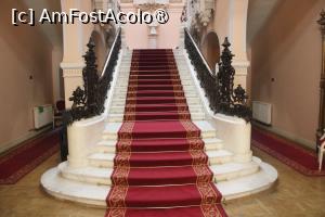 [P18] Craiova, Palatul Constantin Mihail, Holul, Scara de Onoare » foto by mprofeanu
 - 
<span class="allrVoted glyphicon glyphicon-heart hidden" id="av1408716"></span>
<a class="m-l-10 hidden" id="sv1408716" onclick="voting_Foto_DelVot(,1408716,22988)" role="button">șterge vot <span class="glyphicon glyphicon-remove"></span></a>
<a id="v91408716" class=" c-red"  onclick="voting_Foto_SetVot(1408716)" role="button"><span class="glyphicon glyphicon-heart-empty"></span> <b>LIKE</b> = Votează poza</a> <img class="hidden"  id="f1408716W9" src="/imagini/loader.gif" border="0" /><span class="AjErrMes hidden" id="e1408716ErM"></span>