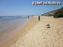 [P14] Pe aceeasi plaja, la lupta cu caldurile » foto by le_maitre
 - 
<span class="allrVoted glyphicon glyphicon-heart hidden" id="av324286"></span>
<a class="m-l-10 hidden" id="sv324286" onclick="voting_Foto_DelVot(,324286,23043)" role="button">șterge vot <span class="glyphicon glyphicon-remove"></span></a>
<a id="v9324286" class=" c-red"  onclick="voting_Foto_SetVot(324286)" role="button"><span class="glyphicon glyphicon-heart-empty"></span> <b>LIKE</b> = Votează poza</a> <img class="hidden"  id="f324286W9" src="/imagini/loader.gif" border="0" /><span class="AjErrMes hidden" id="e324286ErM"></span>
