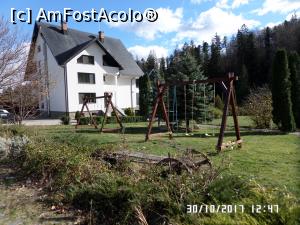 [P23] Leagăne pentru cei mici » foto by Alina53
 - 
<span class="allrVoted glyphicon glyphicon-heart hidden" id="av923691"></span>
<a class="m-l-10 hidden" id="sv923691" onclick="voting_Foto_DelVot(,923691,23068)" role="button">șterge vot <span class="glyphicon glyphicon-remove"></span></a>
<a id="v9923691" class=" c-red"  onclick="voting_Foto_SetVot(923691)" role="button"><span class="glyphicon glyphicon-heart-empty"></span> <b>LIKE</b> = Votează poza</a> <img class="hidden"  id="f923691W9" src="/imagini/loader.gif" border="0" /><span class="AjErrMes hidden" id="e923691ErM"></span>