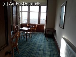 [P06] Prima incapere care ne-a fost prezentata. Salonul in care urma sa luam micul dejun. Pacat ca n-am surprins peisajul superb care se vedea pe geam.  » foto by Aurici
 - 
<span class="allrVoted glyphicon glyphicon-heart hidden" id="av924796"></span>
<a class="m-l-10 hidden" id="sv924796" onclick="voting_Foto_DelVot(,924796,23093)" role="button">șterge vot <span class="glyphicon glyphicon-remove"></span></a>
<a id="v9924796" class=" c-red"  onclick="voting_Foto_SetVot(924796)" role="button"><span class="glyphicon glyphicon-heart-empty"></span> <b>LIKE</b> = Votează poza</a> <img class="hidden"  id="f924796W9" src="/imagini/loader.gif" border="0" /><span class="AjErrMes hidden" id="e924796ErM"></span>