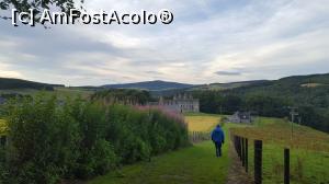[P15] Am iesit din padure si in fata stanga avem ruinele Castelului Balvenie.  » foto by Aurici
 - 
<span class="allrVoted glyphicon glyphicon-heart hidden" id="av924880"></span>
<a class="m-l-10 hidden" id="sv924880" onclick="voting_Foto_DelVot(,924880,23094)" role="button">șterge vot <span class="glyphicon glyphicon-remove"></span></a>
<a id="v9924880" class=" c-red"  onclick="voting_Foto_SetVot(924880)" role="button"><span class="glyphicon glyphicon-heart-empty"></span> <b>LIKE</b> = Votează poza</a> <img class="hidden"  id="f924880W9" src="/imagini/loader.gif" border="0" /><span class="AjErrMes hidden" id="e924880ErM"></span>