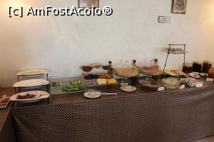 [P23] Jabal Amman Hotel, Preparate iordaniene şi europene » foto by mprofeanu
 - 
<span class="allrVoted glyphicon glyphicon-heart hidden" id="av925121"></span>
<a class="m-l-10 hidden" id="sv925121" onclick="voting_Foto_DelVot(,925121,23113)" role="button">șterge vot <span class="glyphicon glyphicon-remove"></span></a>
<a id="v9925121" class=" c-red"  onclick="voting_Foto_SetVot(925121)" role="button"><span class="glyphicon glyphicon-heart-empty"></span> <b>LIKE</b> = Votează poza</a> <img class="hidden"  id="f925121W9" src="/imagini/loader.gif" border="0" /><span class="AjErrMes hidden" id="e925121ErM"></span>