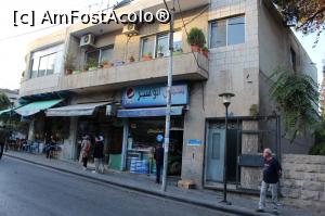 [P33] Amman, Strada Rainbow » foto by mprofeanu
 - 
<span class="allrVoted glyphicon glyphicon-heart hidden" id="av925131"></span>
<a class="m-l-10 hidden" id="sv925131" onclick="voting_Foto_DelVot(,925131,23113)" role="button">șterge vot <span class="glyphicon glyphicon-remove"></span></a>
<a id="v9925131" class=" c-red"  onclick="voting_Foto_SetVot(925131)" role="button"><span class="glyphicon glyphicon-heart-empty"></span> <b>LIKE</b> = Votează poza</a> <img class="hidden"  id="f925131W9" src="/imagini/loader.gif" border="0" /><span class="AjErrMes hidden" id="e925131ErM"></span>