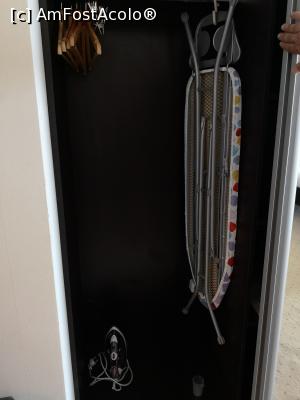 [P12] Camera dublă deluxe; dressing » foto by crismis
 - 
<span class="allrVoted glyphicon glyphicon-heart hidden" id="av1138208"></span>
<a class="m-l-10 hidden" id="sv1138208" onclick="voting_Foto_DelVot(,1138208,23115)" role="button">șterge vot <span class="glyphicon glyphicon-remove"></span></a>
<a id="v91138208" class=" c-red"  onclick="voting_Foto_SetVot(1138208)" role="button"><span class="glyphicon glyphicon-heart-empty"></span> <b>LIKE</b> = Votează poza</a> <img class="hidden"  id="f1138208W9" src="/imagini/loader.gif" border="0" /><span class="AjErrMes hidden" id="e1138208ErM"></span>