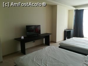 [P02] Hotel Ramada » foto by Cris
 - 
<span class="allrVoted glyphicon glyphicon-heart hidden" id="av968369"></span>
<a class="m-l-10 hidden" id="sv968369" onclick="voting_Foto_DelVot(,968369,23115)" role="button">șterge vot <span class="glyphicon glyphicon-remove"></span></a>
<a id="v9968369" class=" c-red"  onclick="voting_Foto_SetVot(968369)" role="button"><span class="glyphicon glyphicon-heart-empty"></span> <b>LIKE</b> = Votează poza</a> <img class="hidden"  id="f968369W9" src="/imagini/loader.gif" border="0" /><span class="AjErrMes hidden" id="e968369ErM"></span>