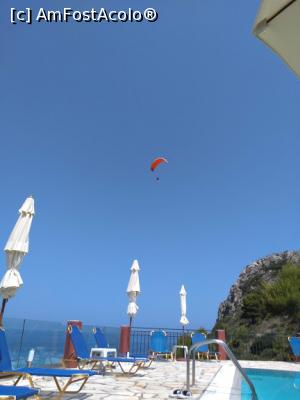 [P10] Se face paragliding la modul serios. » foto by Radix7
 - 
<span class="allrVoted glyphicon glyphicon-heart hidden" id="av1173968"></span>
<a class="m-l-10 hidden" id="sv1173968" onclick="voting_Foto_DelVot(,1173968,23116)" role="button">șterge vot <span class="glyphicon glyphicon-remove"></span></a>
<a id="v91173968" class=" c-red"  onclick="voting_Foto_SetVot(1173968)" role="button"><span class="glyphicon glyphicon-heart-empty"></span> <b>LIKE</b> = Votează poza</a> <img class="hidden"  id="f1173968W9" src="/imagini/loader.gif" border="0" /><span class="AjErrMes hidden" id="e1173968ErM"></span>