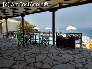 [P05] Terasa acoperită, hotel Sirios. » foto by Radix7
 - 
<span class="allrVoted glyphicon glyphicon-heart hidden" id="av1173963"></span>
<a class="m-l-10 hidden" id="sv1173963" onclick="voting_Foto_DelVot(,1173963,23116)" role="button">șterge vot <span class="glyphicon glyphicon-remove"></span></a>
<a id="v91173963" class=" c-red"  onclick="voting_Foto_SetVot(1173963)" role="button"><span class="glyphicon glyphicon-heart-empty"></span> <b>LIKE</b> = Votează poza</a> <img class="hidden"  id="f1173963W9" src="/imagini/loader.gif" border="0" /><span class="AjErrMes hidden" id="e1173963ErM"></span>