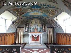 [P11] Capela Italiana, interior.  » foto by Aurici
 - 
<span class="allrVoted glyphicon glyphicon-heart hidden" id="av926467"></span>
<a class="m-l-10 hidden" id="sv926467" onclick="voting_Foto_DelVot(,926467,23153)" role="button">șterge vot <span class="glyphicon glyphicon-remove"></span></a>
<a id="v9926467" class=" c-red"  onclick="voting_Foto_SetVot(926467)" role="button"><span class="glyphicon glyphicon-heart-empty"></span> <b>LIKE</b> = Votează poza</a> <img class="hidden"  id="f926467W9" src="/imagini/loader.gif" border="0" /><span class="AjErrMes hidden" id="e926467ErM"></span>